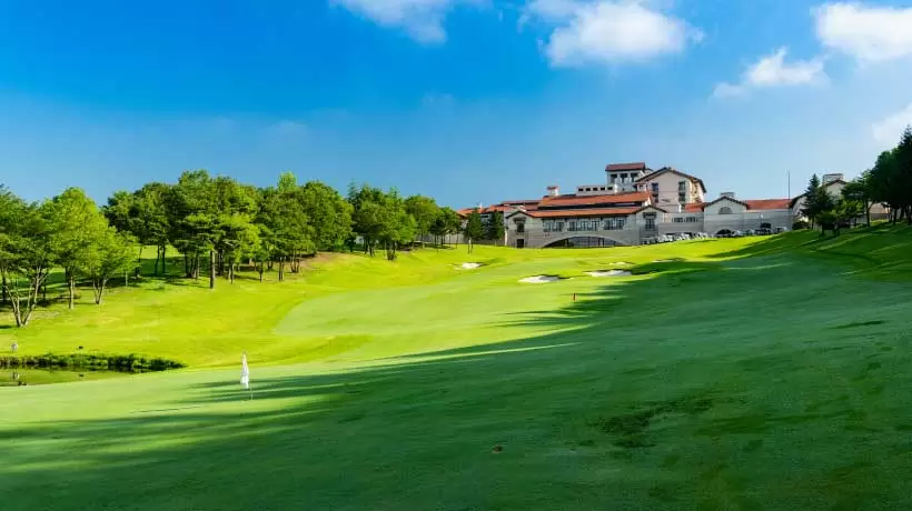 ゴルフ,クラブハウス