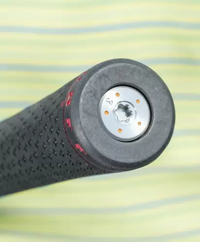 『最速ヘッド』で真っすぐ飛ばす!! 直進主義「LABOSPEC PLUS」ドライバー