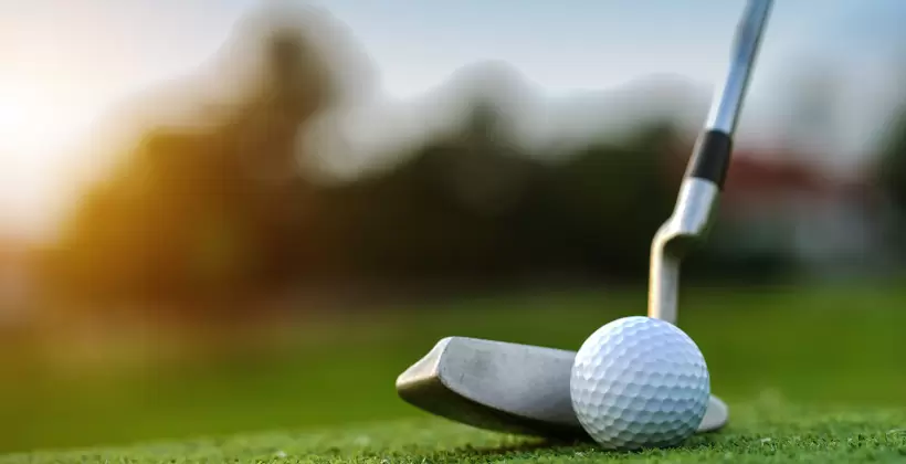 なんとなくで選んじゃダメ！パターの適正長さは前傾角度とヒジの曲げ方でほぼ決まる