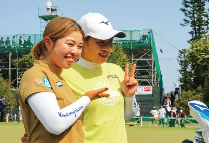 山下美夢有,西郷真央