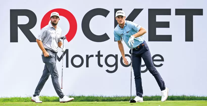 キャメロン・ヤング,ウィル・ザラトリス