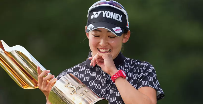 岩井千怜
