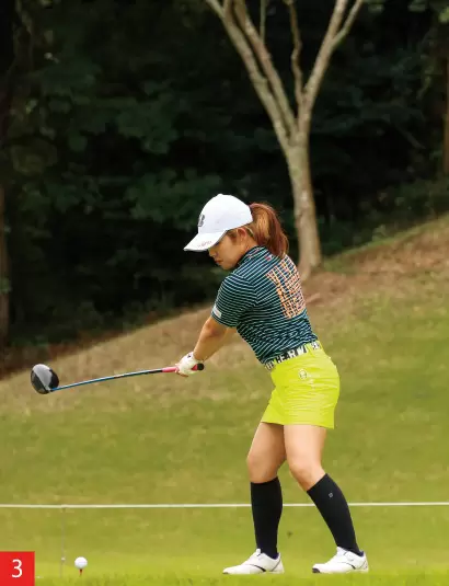 古江彩佳のスイング