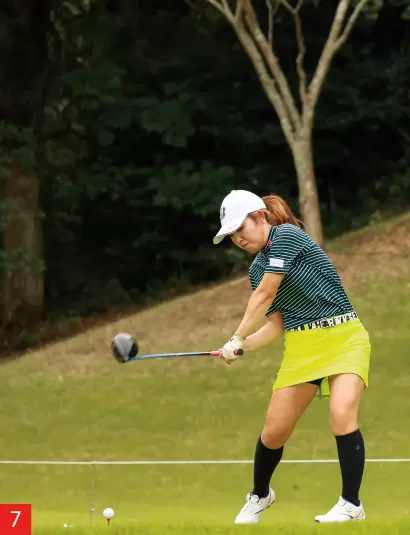 古江彩佳のスイング