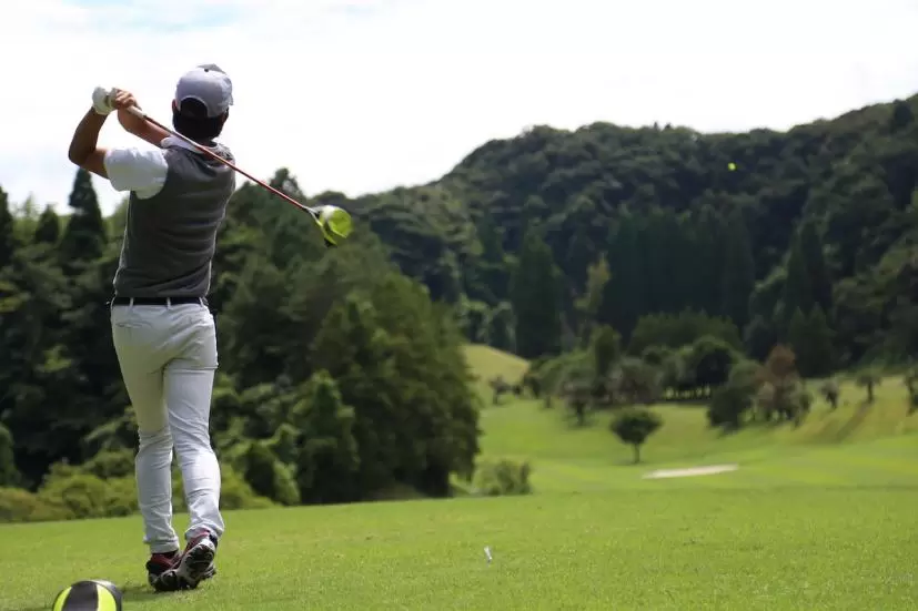 ゴルフ,スイング,体重移動