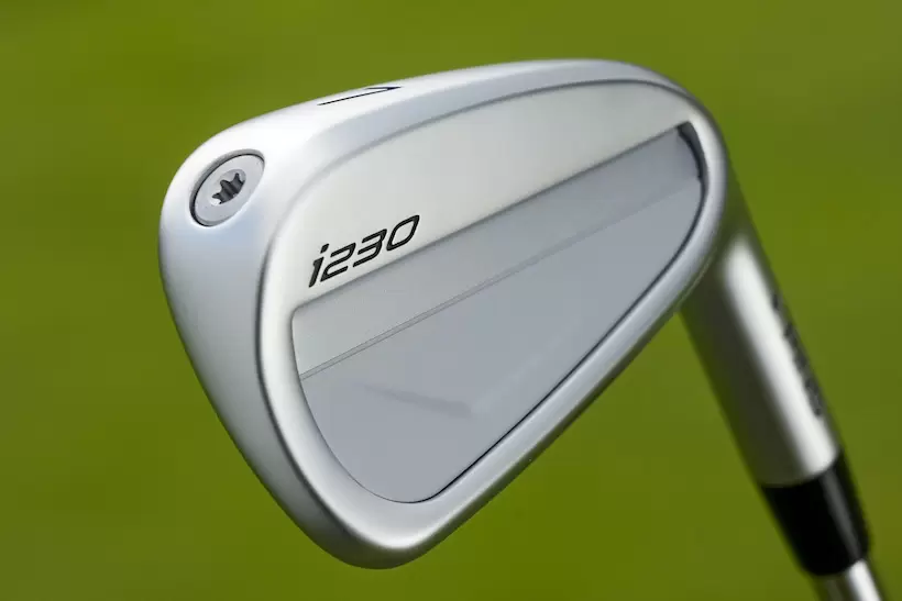 i230アイアン