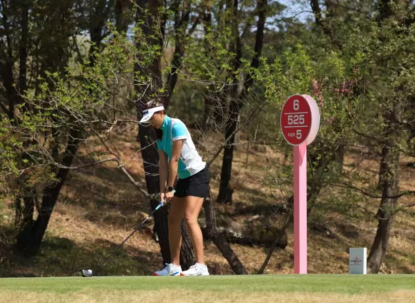 エイミー･コガのドライバースイング