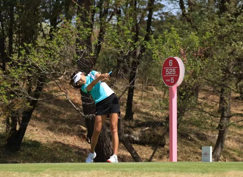 エイミー･コガのドライバースイング