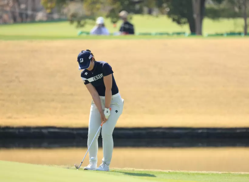 渡邉彩香のウェッジスイング