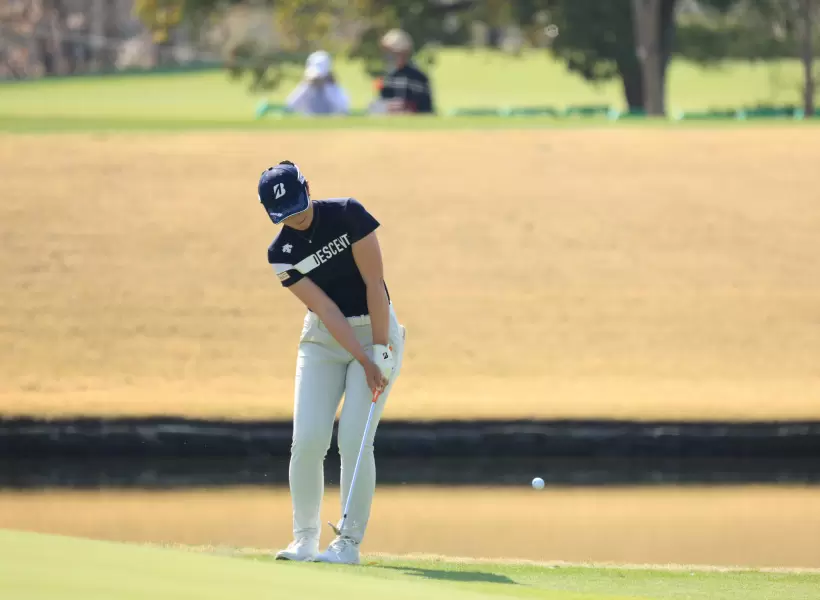 渡邉彩香のウェッジスイング