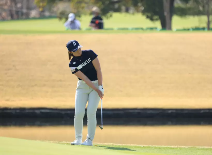 渡邉彩香のウェッジスイング