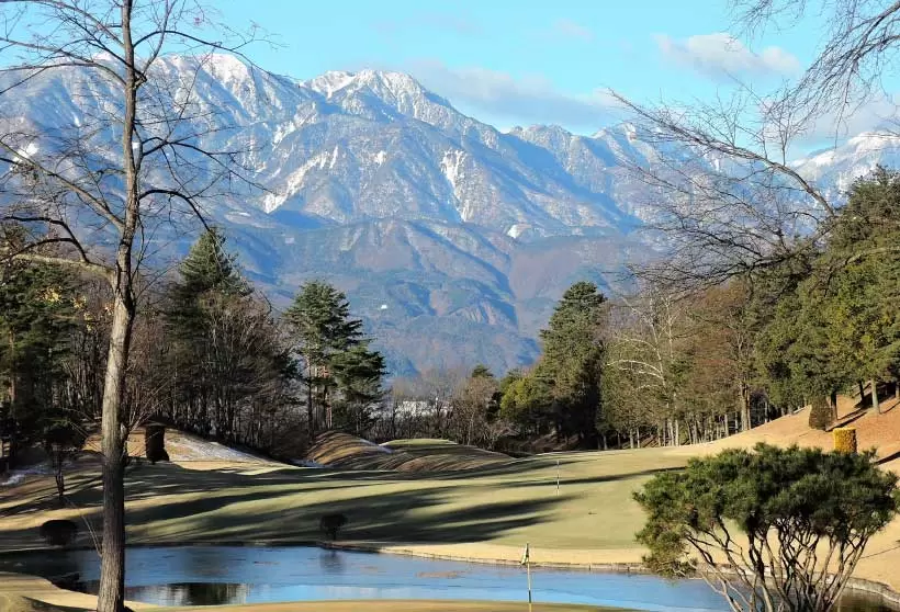 ゴルフ場,池