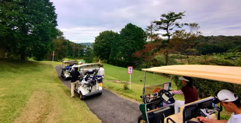 ゴルフカート