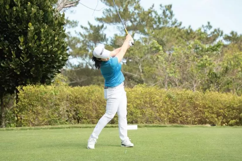 イミニョンのドライバースイング