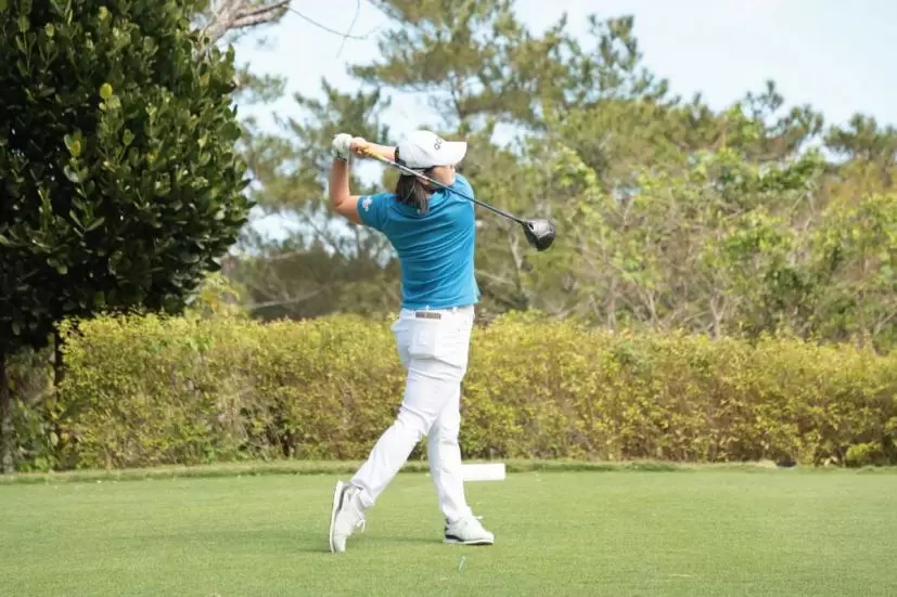 イミニョンのドライバースイング