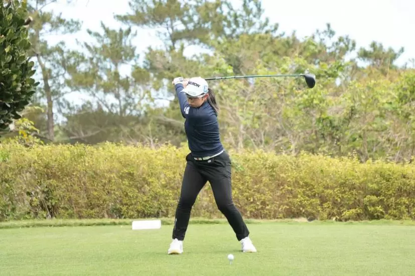 山下美夢有のドライバースイング