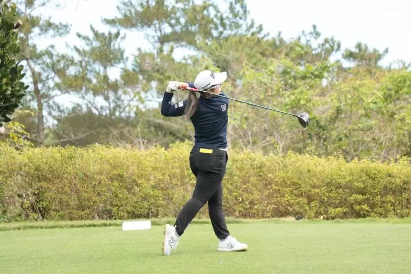 山下美夢有のドライバースイング