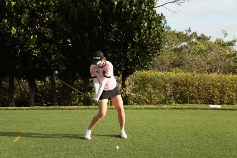 植竹希望のドライバースイング