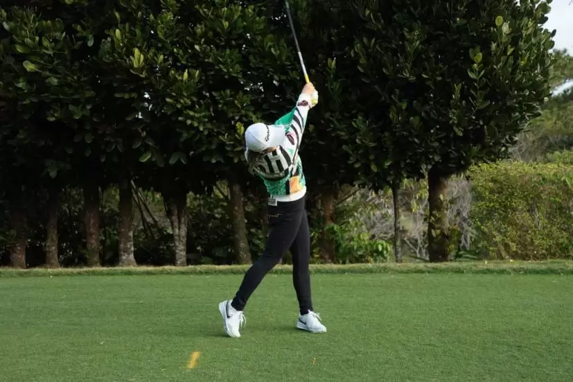 泉田琴菜のドライバースイング