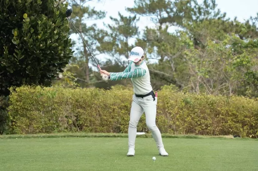 蛭田みな美のドライバースイング