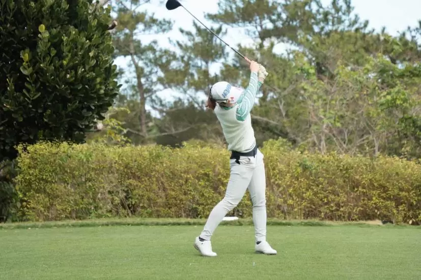 蛭田みな美のドライバースイング