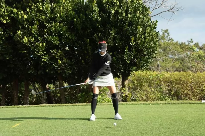 木戸愛のドライバースイング