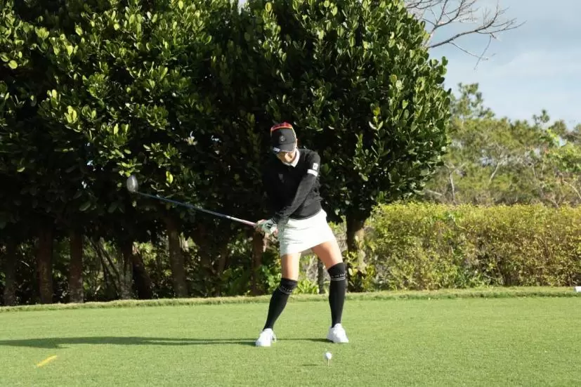 木戸愛のドライバースイング