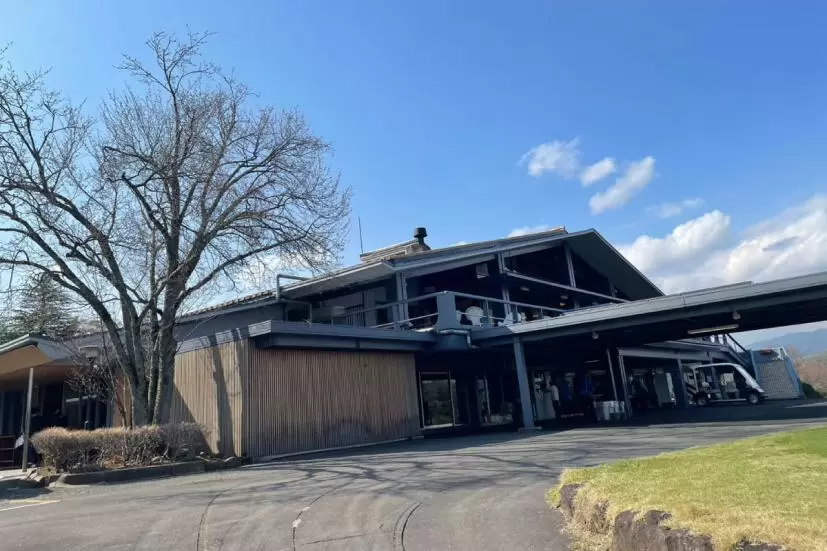 ゴルフ場,クラブハウス