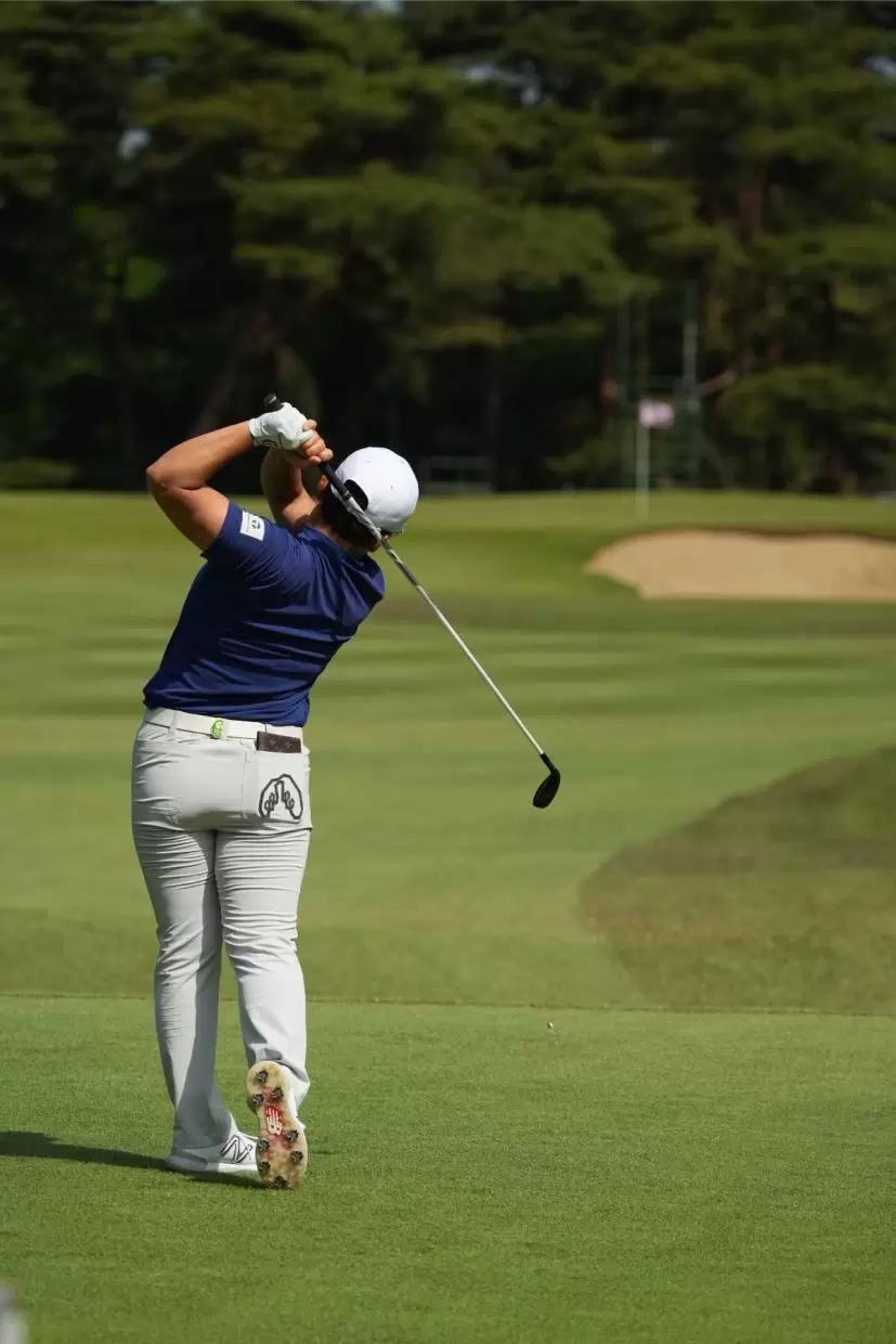 申ジエのユーティリティスイング