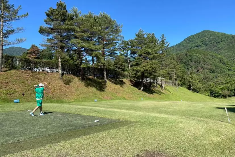 ゴルフ場,ティーショット