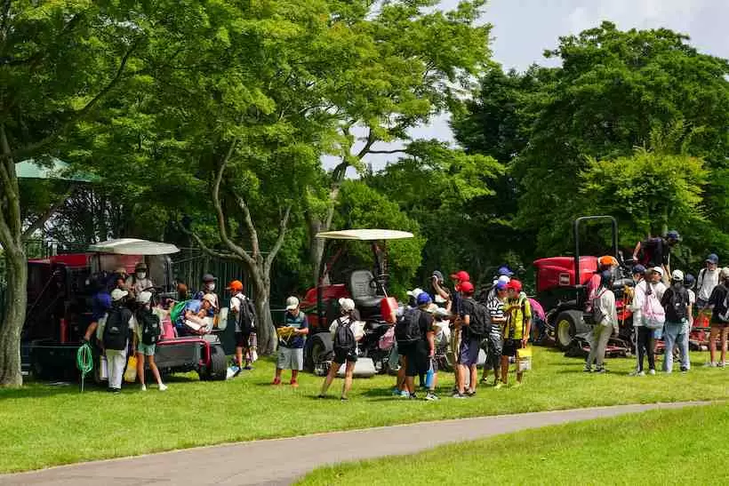 アース・モンダミンカップ