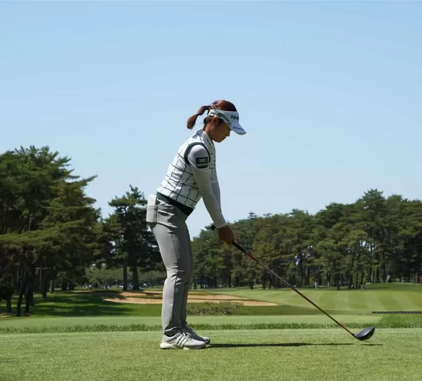 パク・ミンジのドライバースイング