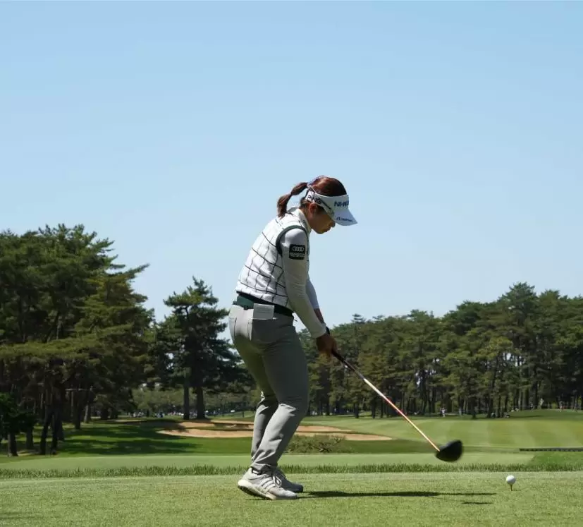 パク・ミンジのドライバースイング