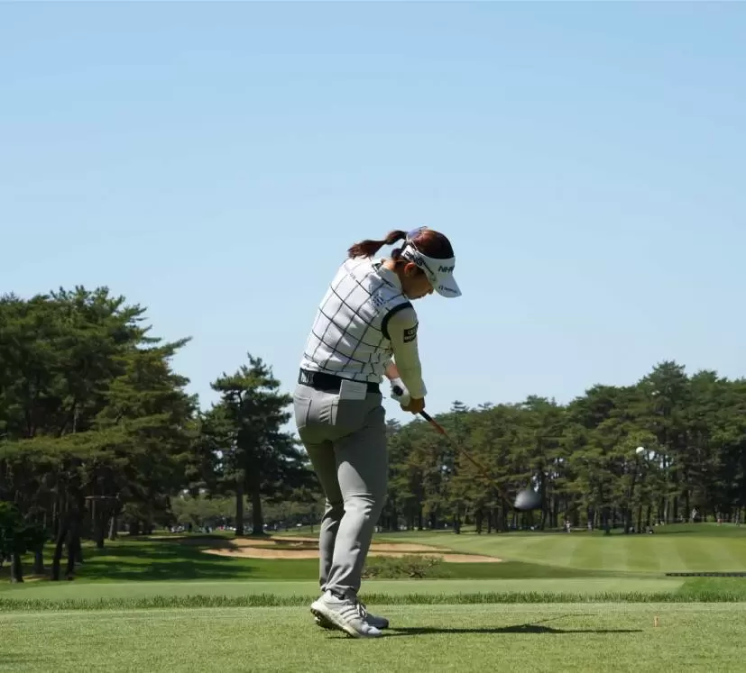 パク・ミンジのドライバースイング