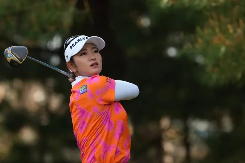 原英莉花のドライバースイング