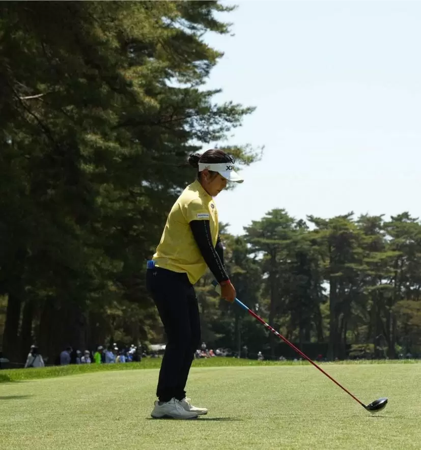 青木瀬令奈のドライバースイング