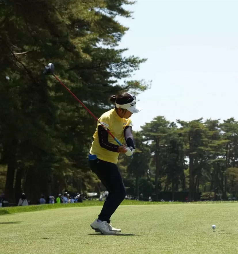 青木瀬令奈のドライバースイング