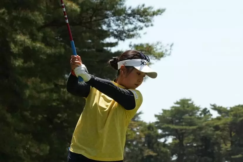 青木瀬令奈のドライバースイング