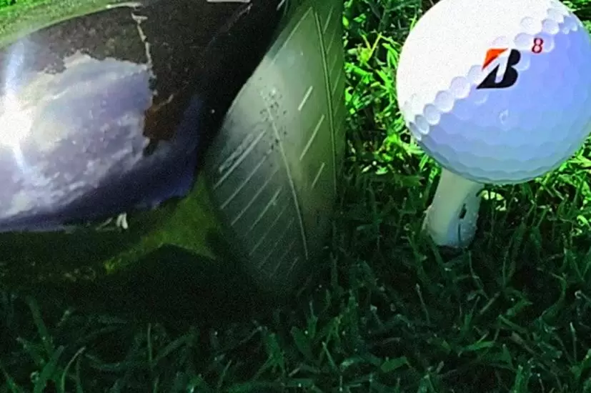 ティ,ゴルフボール