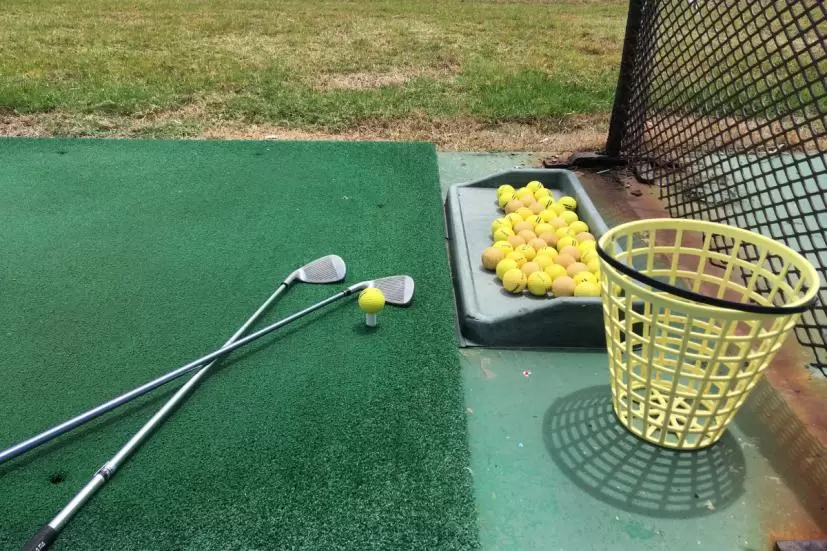 ゴルフ練習場