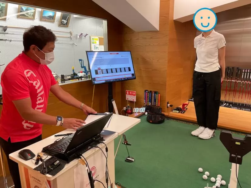 オデッセイパットラボでパターフィッティング