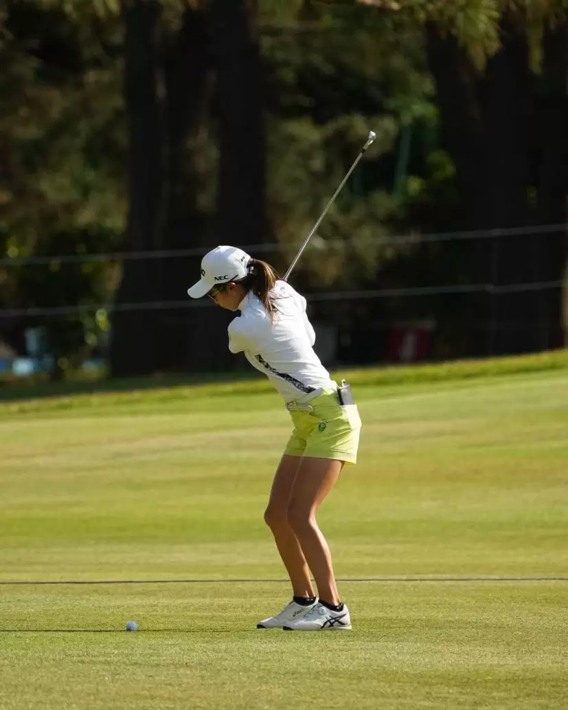 安田祐香のアイアンスイング