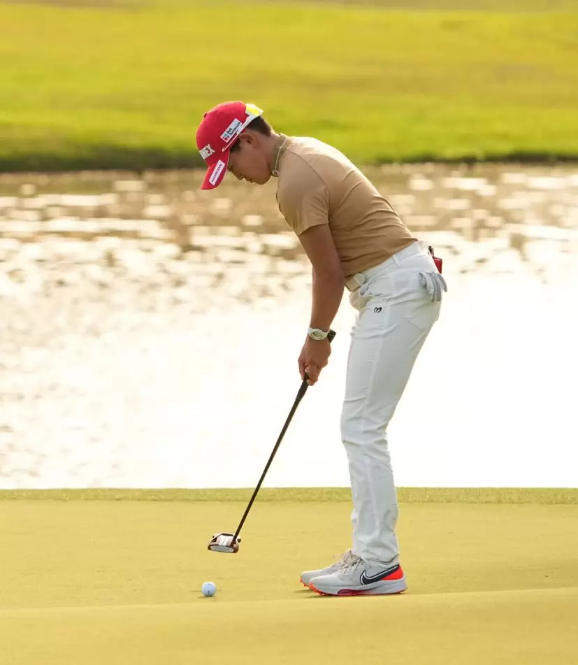 岩井明愛のパッティングストローク