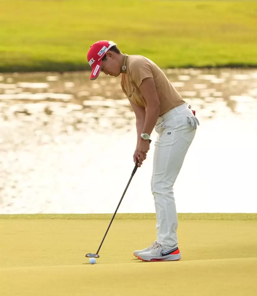 岩井明愛のパッティングストローク