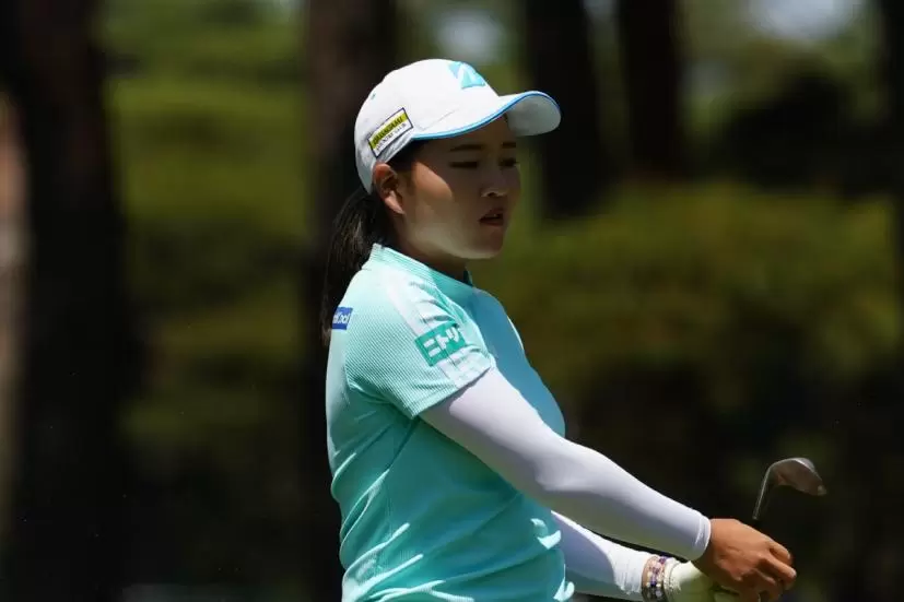 佐藤心結のウェッジスイング