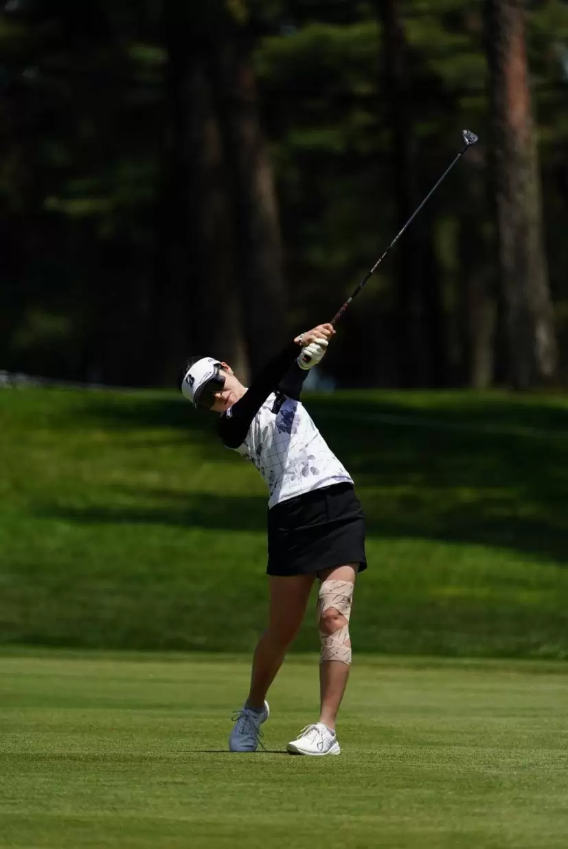 三ヶ島かなのユーティリティスイング