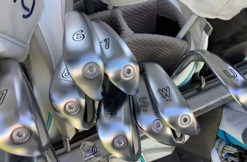 ピッチングなの？ アプローチなの？ ピンならではの番手の悩みもロフト表示でクリア