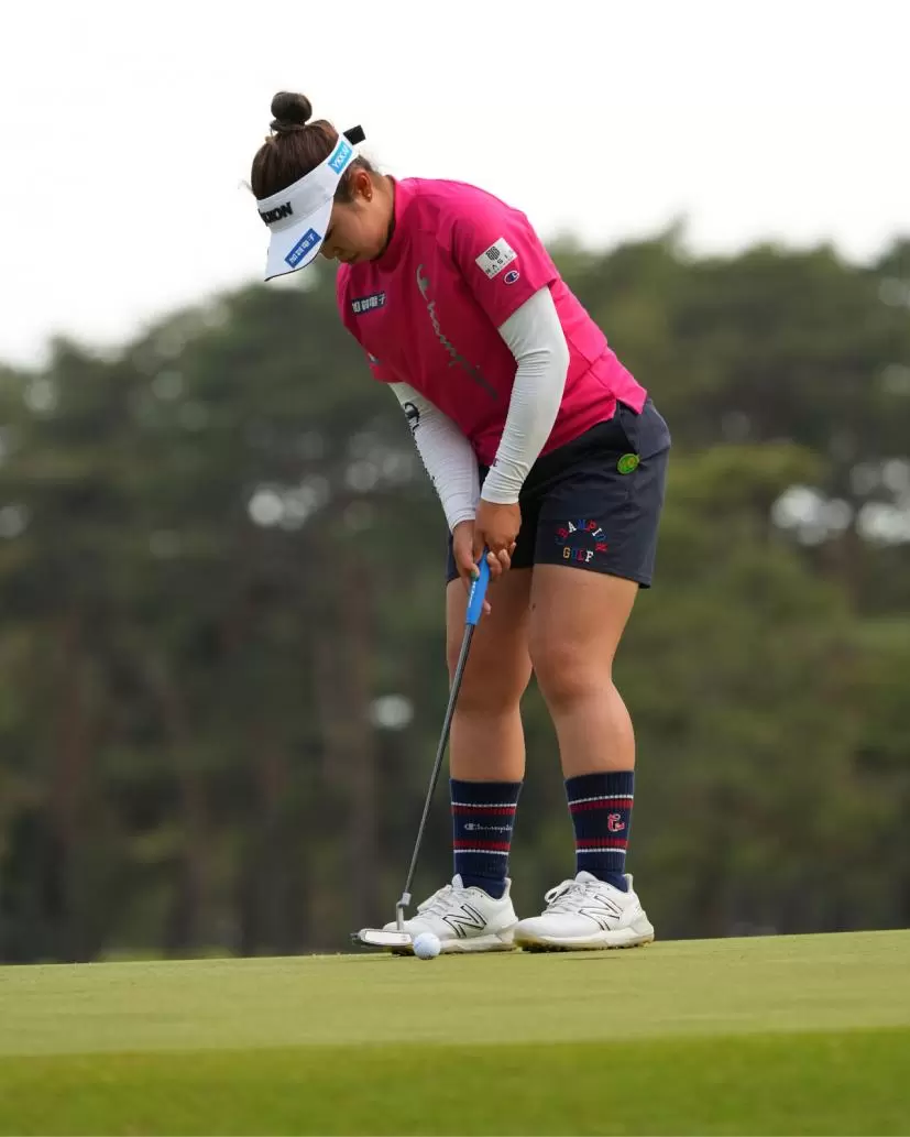 山下美夢有のパッティングストローク