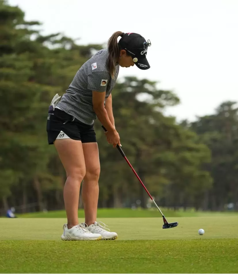 上田桃子のパッティングストローク