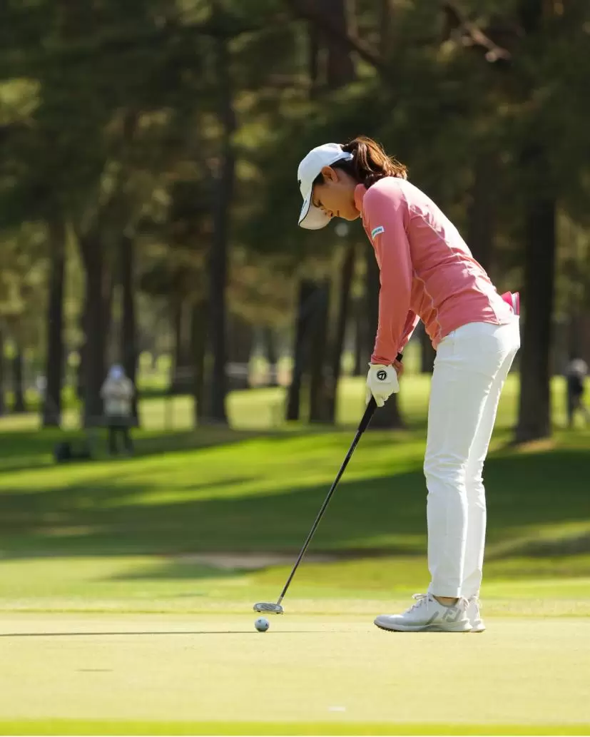 新垣比菜のパッティングストローク